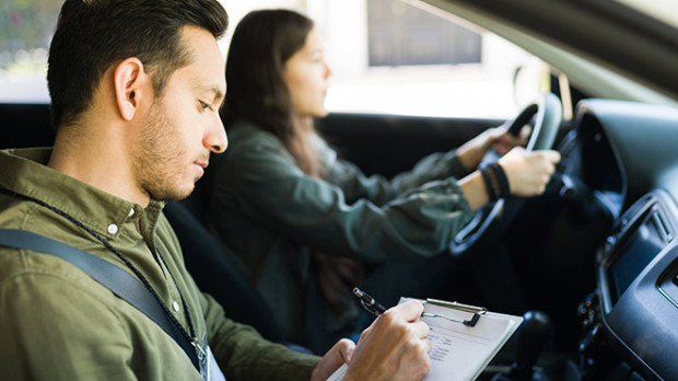 El examen práctico de conducir debe evolucionar con las nuevas tecnologías