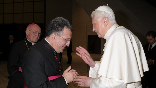 inés García Beltrán con Benedicto XVI