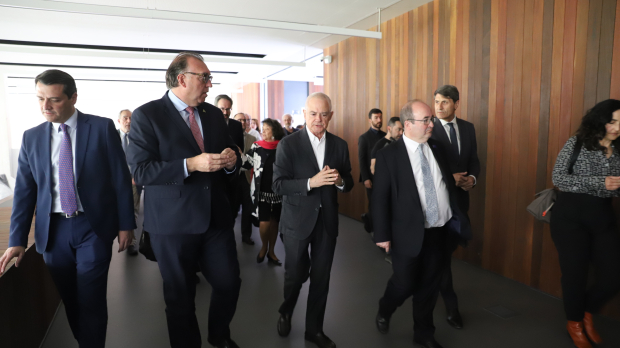 Acto de entrega de la nueva Biblioteca Pública del Estado en Córdoba a la Junta de Andalucía