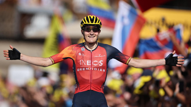 Carlos Rodríguez celebra su triunfo en el Tour