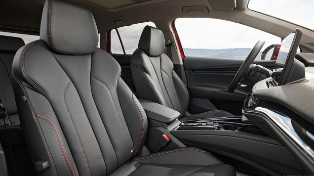 Las butacas de los coches disponen de múltiples funciones ocultas