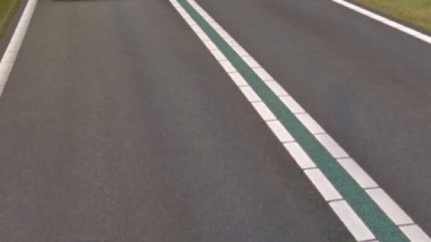 Este tipo de señales horizontales no se emplean en España por el momento