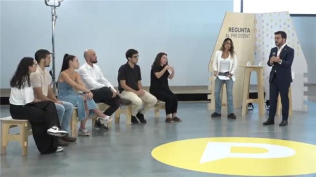 Pere Aragonès en la primera edición del programa 'Pregunta al 'president'