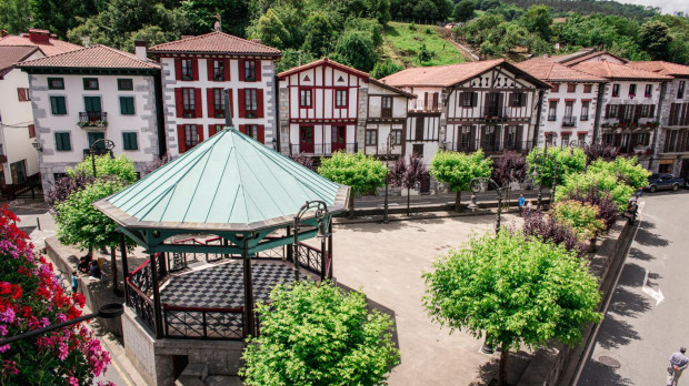 Lesaka