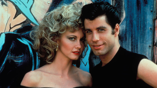 Los actores Olivia Newton John y John Travolta en la película Grease