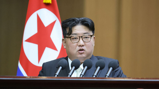 Kim Jong Un durante su discurso ante la Asamblea Suprema del Pueblo