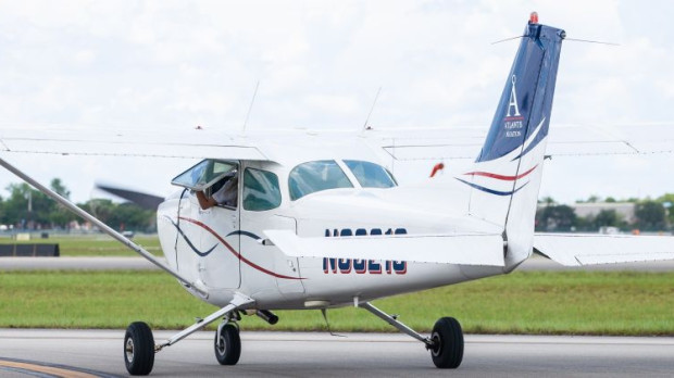 Jet privado de Atlantis Aviation