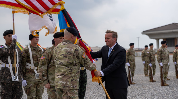 El ministro de Defensa de Alemania Boris Pistorius participa en la ceremonia de ingreso de las fuerzas alemanas al Comando de la ONU en Corea del Sur