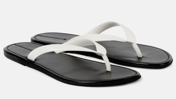 Zapatillas romanas