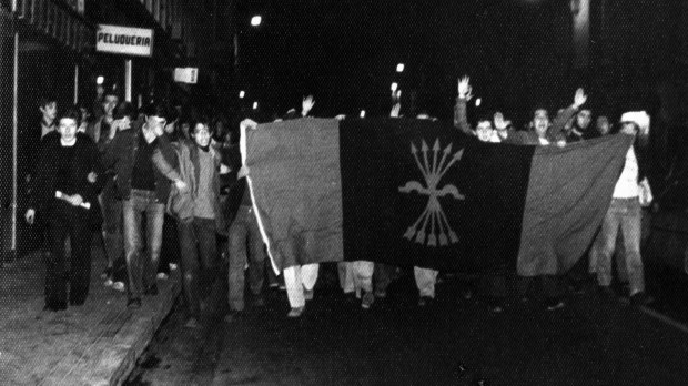 Manifestación del FENS, origen de la Auténtica.