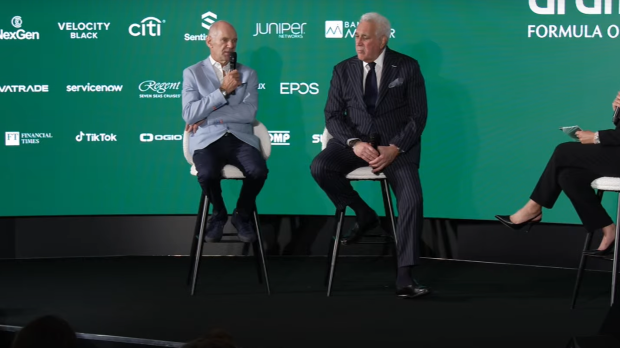 Presentación de Adrian Newey con Aston Martin