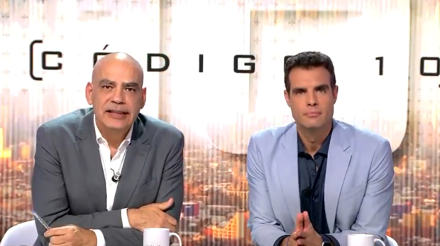 Nacho Abad y David Alemán, presentadores del programa Código 10 en Cuatro