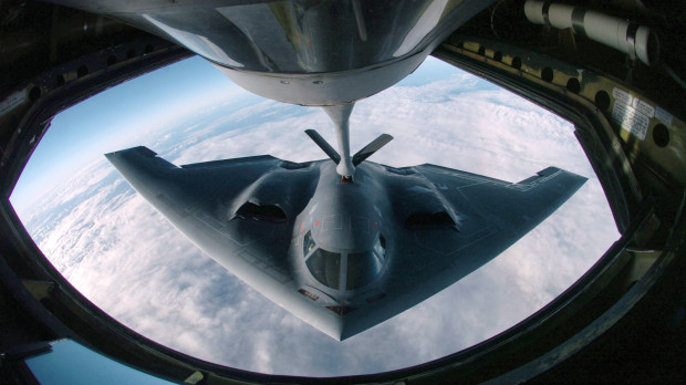 Un bombardero estadounidense multifunción B-2 Spirit