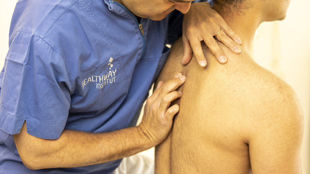 El 80 % de la población presenta dolor lumbar en algún momento de su vida