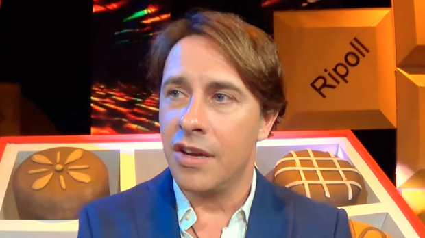 Carlos Gascón, antes de su transición a Karla Sofía Gascón