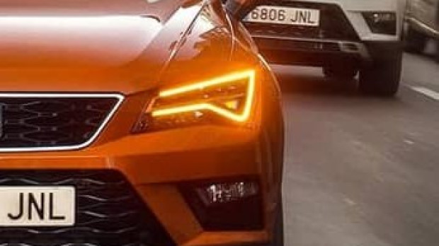 Intermitente de un Seat Arona