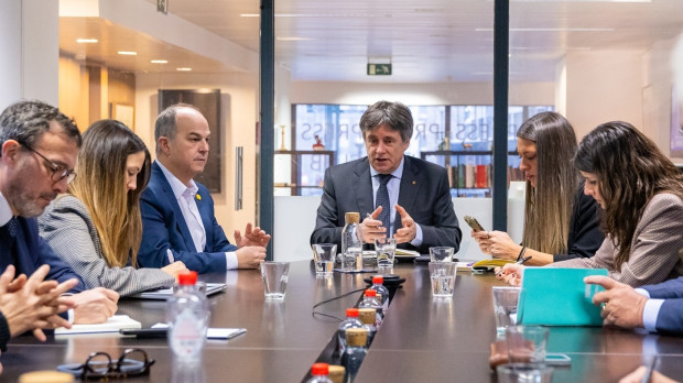Carles Puigdemont preside una reunión de Junts, en enero
