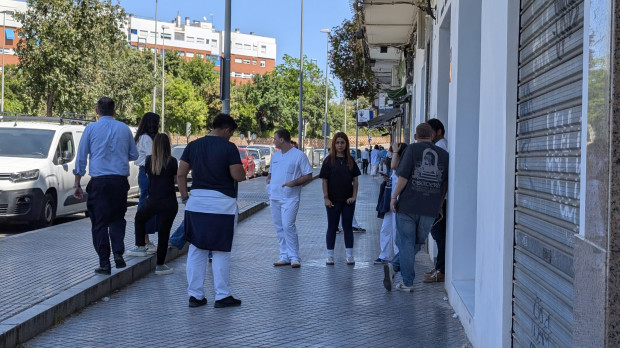 Expectación y curiosidad en los primeros momentos del apagón
