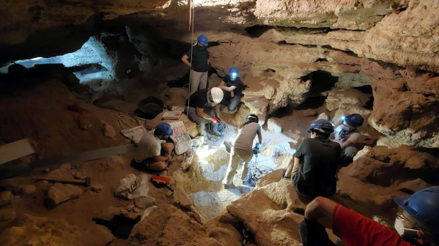 Cueva de los Toriles de Carrizosa