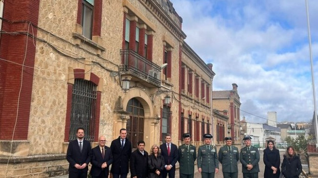 Autoridades en el regreso a la actividad de la Academia de Guardia Civil de Úbeda