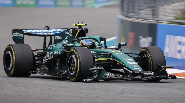 MIAMI GARDENS (United States), 03/05/2026.- Aston Martin driver Fernando Alonso of Spain competes in the Formula 1 Miami Grand Prix at the Miami International Autodrome in Miami Gardens, Florida, USA, 03 May 2026. (Fórmula Uno, España) EFE/EPA/CRISTOBAL HERRERA-ULASHKEVICH