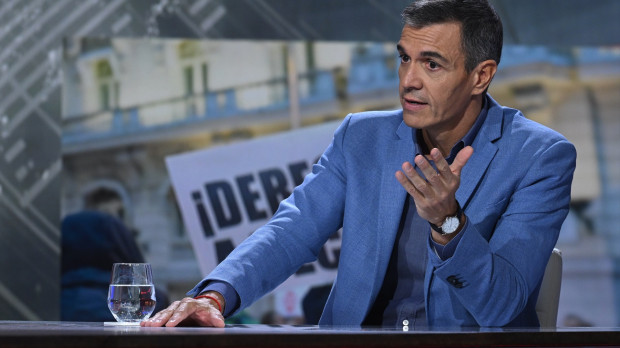 El presidente del Gobierno, Pedro Sánchez, durante su entrevista en el programa ‘El Intermedio’ de la Sexta