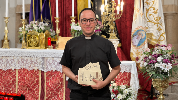 Álvaro Serrano presenta su libro 'Crecer en humildad'