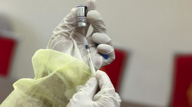 Sanidad sigue apostando por la vacunación como mejor medida frente a ómicron