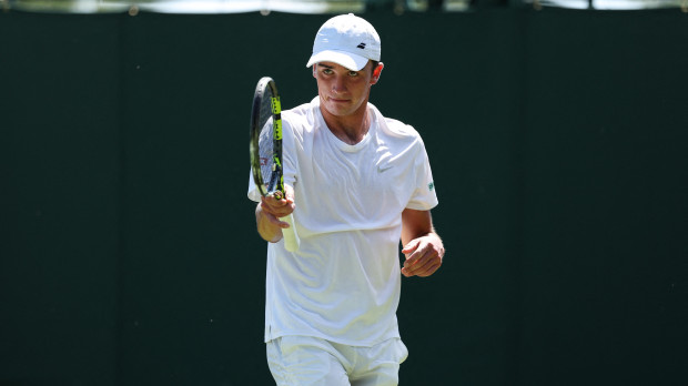 Oliver Tarvet, durante su partido de primera ronda en Wimbledon