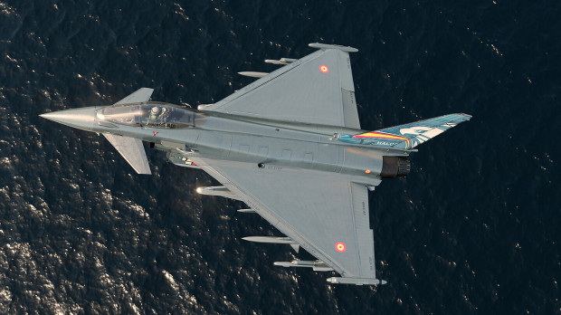 Espectacular imagen de un Eurofighter en vuelo difundida por Airbus