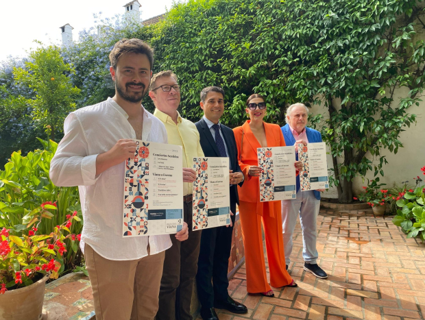 Presentación de las actividades culturales en el Palacio de Viana