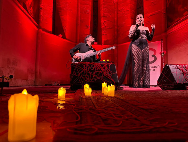 'Bajo el hilo rojo'. La Trini. La Magdalena, Córdoba, marzo 2025