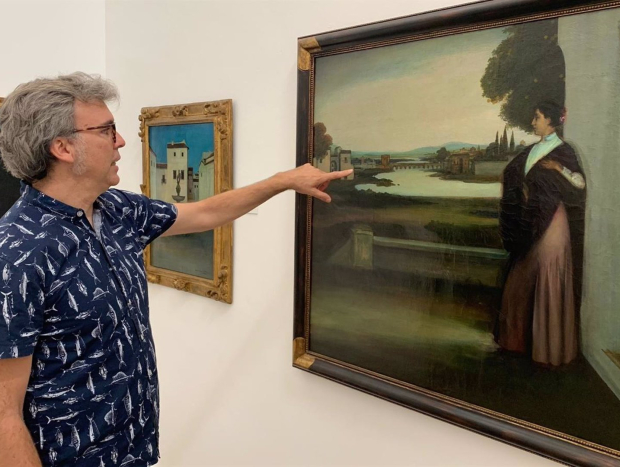 José María Domenech en la exposición 'Enrique Romero de Torres. Una Vida de Museo'.