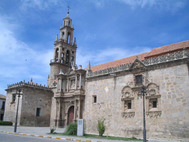 Iglesia de San Juan Bautista en Hinojosa del Duque