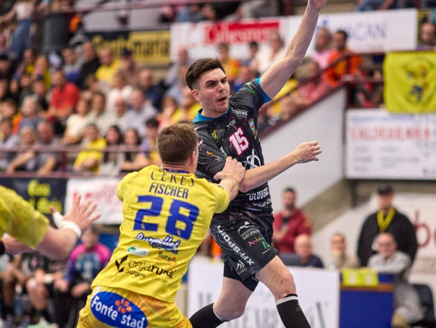 El Ángel Ximénez se juega la salvación en Huesca