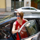 MADRID, 03/06/2025.- La militante socialista Leire Díez a su llegada este martes, a la sede del PSOE en la calle Ferraz de Madrid. Leire Díez ha acudido esta tarde a la sede del PSOE en la madrileña calle de Ferraz para dar explicaciones sobre los audios publicados en los que se le escuchaba pedir información comprometedora sobre miembros de la UCO de la Guardia Civil que investigan casos cercanos al Gobierno. EFE/ Rodrigo Jiménez