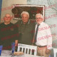 Felipe González, con su amigo Antonio García, dueño de Casa García, en Asilah (Tánger)