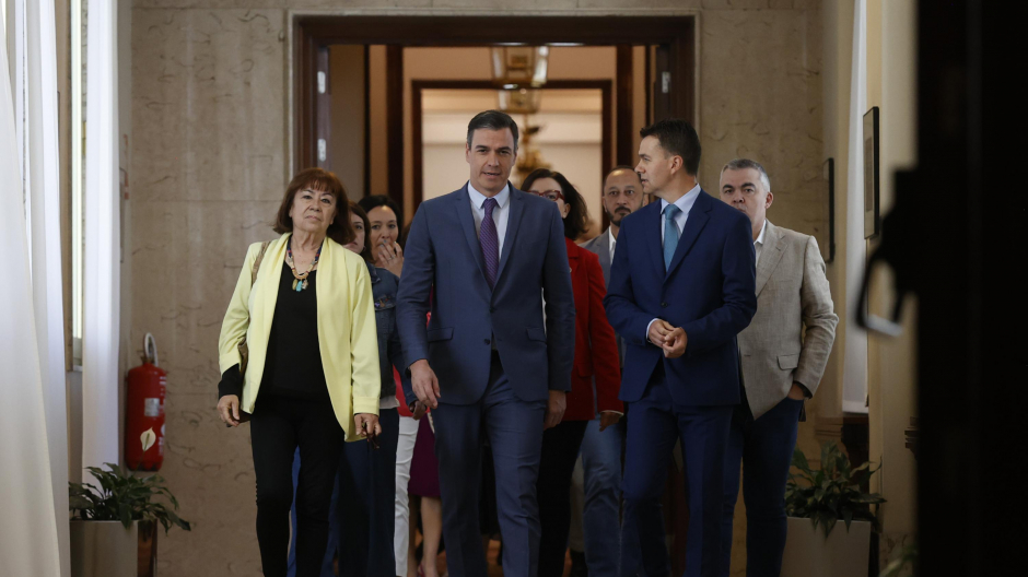 Pedro Sánchez a su llegada al Congreso