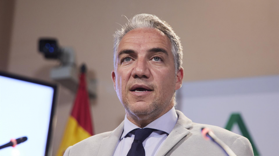 El consejero de Presidencia, Elías Bendodo, durante la rueda de prensa tras el Consejo de Gobierno de la Junta de Andalucía en el Palacio de San Telmo, a 29 de junio de 2022 en Sevilla