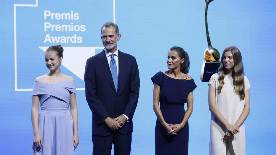 Los Reyes, junto a la Princesa Leonor y la Infanta Sofía, presiden este lunes la ceremonia de entrega de los Premios Princesa de Girona