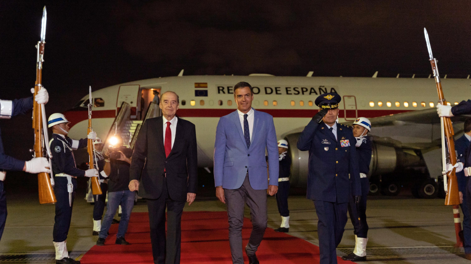 Pedro Sánchez a su llegada a Bogotá