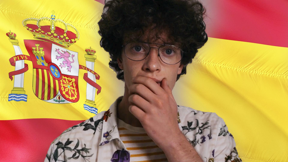 Fotomontaje de un joven con la bandera de España
