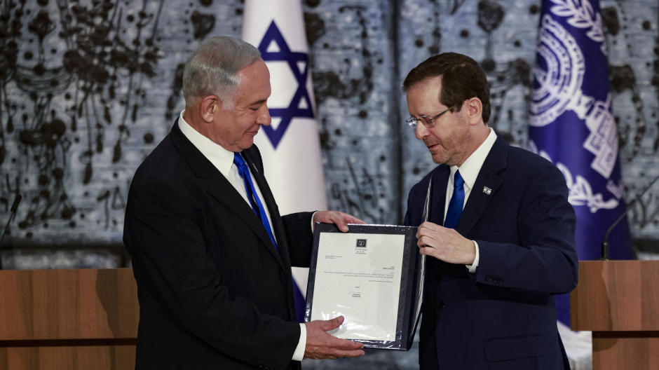 El ex primer ministro israelí Benjamín Netanyahu y el presidente de Israel Isaac Herzog