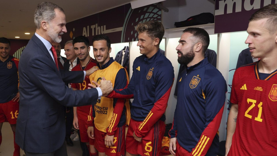 Imagen del Rey Felipe VI felicitando a la selección de España