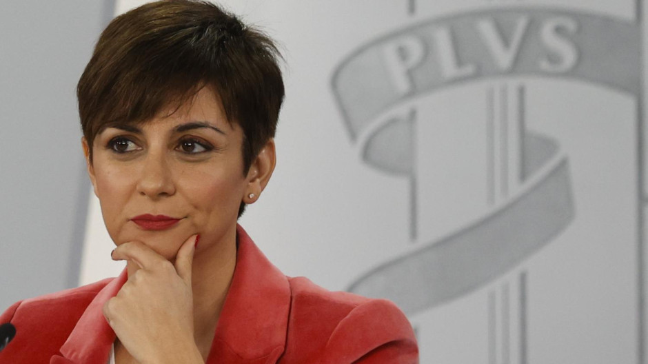Isabel Rodríguez, durante su comparecencia