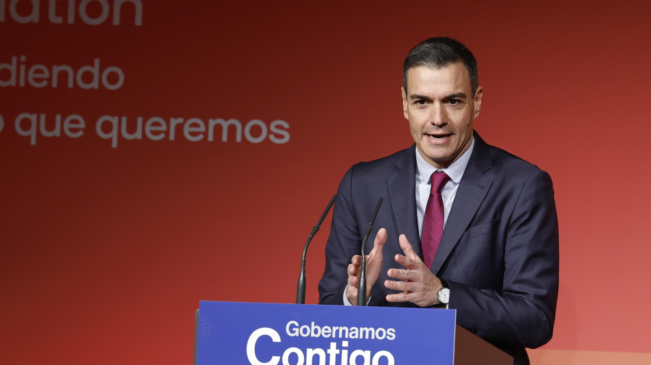 Sánchez utiliza su papel institucional para promocionar la candidatura municipal de Reyes Maroto