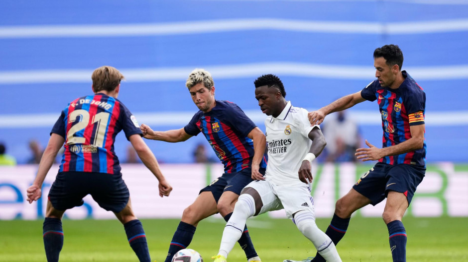 de jong vinicius sergi roberto busquets