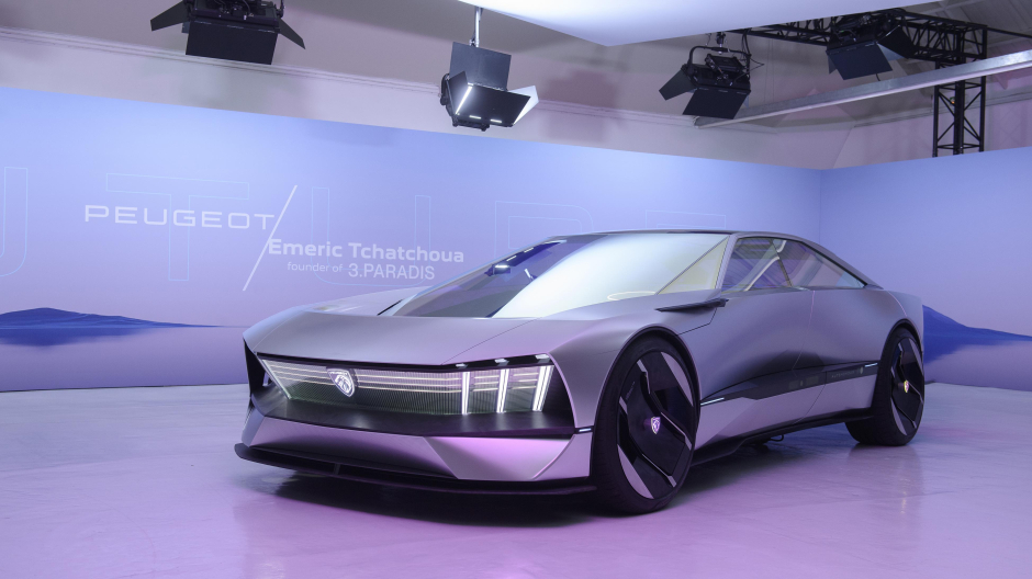Presentación del Peugeot Inception Concept en París