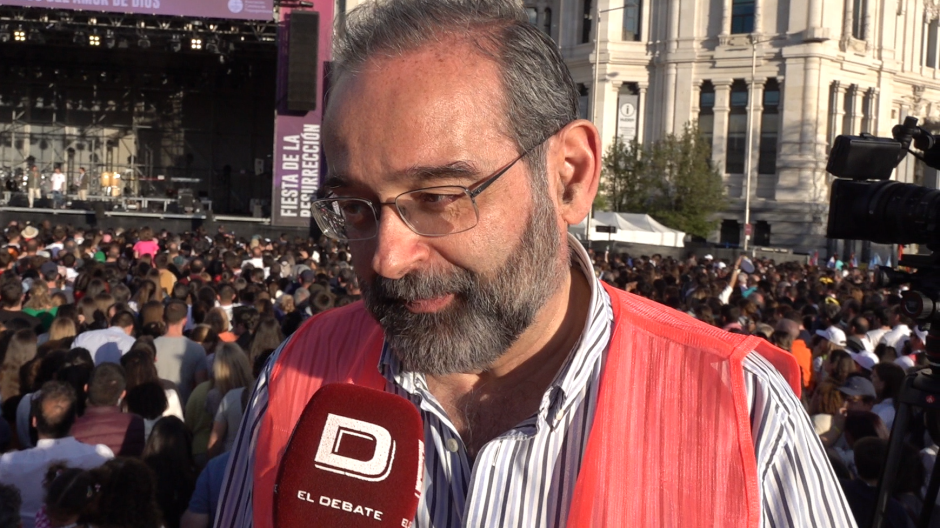 Bullón de Mendoza: "Mucha gente ha venido a celebrar con alegría la Fiesta de la Resurrección"