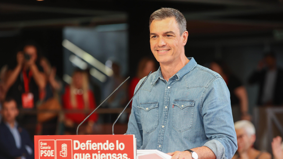 El presidente del Gobierno, Pedro Sánchez, interviene durante el acto de presentación de la candidatura de Las Palmas